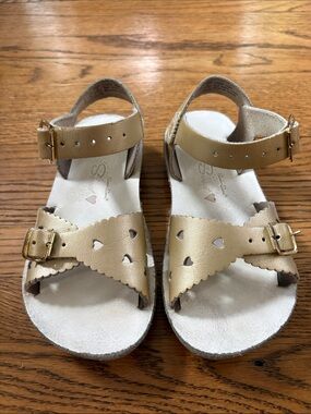 Sun-San Sweetheart saltwater gold sandals 9T